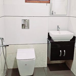 Cameră Standard King